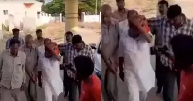 തെരഞ്ഞെടുപ്പ് റാലിക്കിടെ ജി. പരമേശ്വരക്ക് നേരെ കല്ലേറ്; ആക്രമണത്തിന് പിന്നില്‍ ബി.ജെ.പിയെന്ന് കോണ്‍ഗ്രസ്