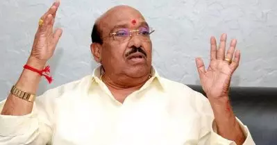 എന്‍.എസ്.എസിന്റേത് കാലഹരണപ്പെട്ട നേതൃത്വം: സാമൂഹിക സത്യങ്ങള്‍ കാണുന്നതിന് പകരം കാലചക്രത്തെ പിറകോട്ട് തിരിക്കാന്‍ ശ്രമിക്കുന്നു: വെള്ളാപ്പള്ളി നടേശന്‍