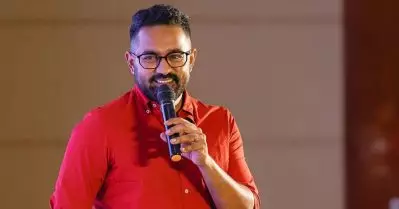 ഞാന്‍ സോഷ്യല്‍ മീഡിയയില്‍ പോസ്റ്റ് ഇട്ടതു കൊണ്ട് മുല്ലപ്പെരിയാര്‍ പൊട്ടാതിരിക്കുകയൊന്നുമില്ലല്ലോ; അത്തരമൊരു അഡ്വര്‍ടൈസിങ്ങിന് താത്പര്യമില്ല: ആസിഫ് അലി