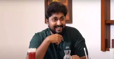 ഞാന്‍ വളരെ ആസ്വദിച്ച് കണ്ട സിനിമ, അങ്ങനെ ഒരു ജീവിതം എനിക്കും ഉണ്ടായിരുന്നു: ധ്യാന്‍ ശ്രീനിവാസന്‍