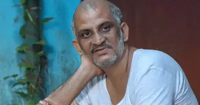 ഹരീഷ് പേങ്ങന്‍ അന്തരിച്ചു