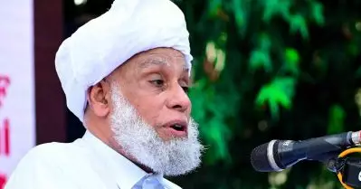 അയോധ്യയിൽ ആര് പോയാലും സമുദായത്തിന്റെ വികാരം വ്രണപ്പെടില്ല; സുപ്രഭാതത്തിലെ ലേഖനം സമസ്തയുടെ നിലപാടല്ലെന്ന് ജിഫ്രി തങ്ങൾ