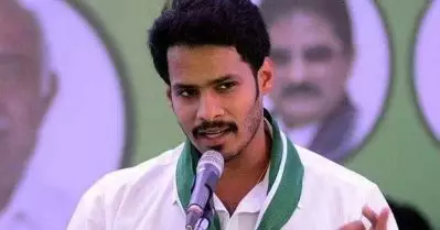 ജനതാദള്‍ യൂത്ത് വിങ് പ്രസിഡന്റ് സ്ഥാനം രാജിവെച്ച് നിഖില്‍ കുമാരസ്വാമി