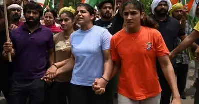ഗുസ്തി താരങ്ങളെ ഇന്ത്യ ഗേറ്റിന് മുമ്പില്‍ നിരാഹാരസമരം നടത്താന്‍ അനുവദിക്കില്ല; പൊലീസ്