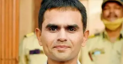 ലഹരിക്കടത്ത് കേസ്; ഷാരൂഖില്‍ നിന്നും സമീര്‍ വാങ്കഡെ 25 കോടി തട്ടാന്‍ ശ്രമം നടത്തിയതായി സി.ബി.ഐ
