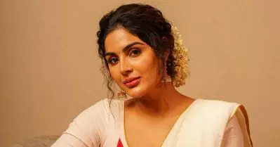 അവര്‍ എനിക്ക് ചാര്‍ത്തിത്തന്ന പേരാണ് ഭാഗ്യനായിക, ആ വിളിയോട് താത്പര്യമില്ല, നാളെ ഇവര്‍ തന്നെ മാറ്റിപ്പറയും: സംയുക്ത