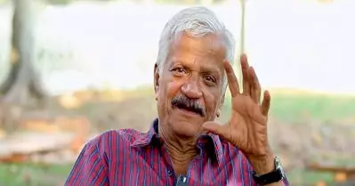 സ്ക്രിപ്റ്റ് കാണാറില്ല, എനിക്കെല്ലാം അറിയാം, ടെക്നോളജിക്കൽ സൈഡ് അവനാണ്‌ നോക്കുന്നത്, എനിക്കത്ര അറിവില്ല: എസ്.എൻ. സ്വാമി