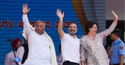 കര്‍ണാടകയ്ക്ക് പിന്നാലെ മധ്യപ്രദേശ് പിടിക്കാന്‍ കോണ്‍ഗ്രസ്; അഞ്ച് സുപ്രധാന വാഗ്ദാനങ്ങള്‍ പ്രഖ്യാപിച്ചു