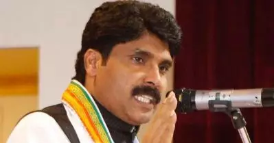 കോണ്‍ഗ്രസിന്റെ വിജയം സി.പി.ഐ.എമ്മിനെ വല്ലാതെ അലോസരപ്പെടുത്തുന്നു; പ്രകാശ് കാരാട്ടിന് മറുപടിയുമായി സിദ്ദീഖ്