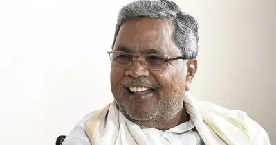 ജനങ്ങളുടെ ബുദ്ധിമുട്ട് മനസിലാക്കുന്നു; മുഖ്യമന്ത്രിയുടെ വാഹനം കടന്നുപോകുമ്പോള്‍ മറ്റ് വാഹനങ്ങള്‍ തടയരുത്: സിദ്ധരാമയ്യ