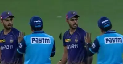 ഇങ്ങേര് അമ്പയറെ തല്ലുമോ!! ശിക്ഷ വിധിച്ചതിന് പിന്നാലെ അമ്പയറുമായി ഉടക്കി റാണ; വീഡിയോ
