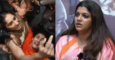 ഒരു വശത്ത് ഗുസ്തി താരങ്ങളെ വലിച്ചിഴക്കുന്നു, മറുവശത്ത് ഐ.പി.എല്‍, അത് അംഗീകരിക്കാനായില്ല: അപര്‍ണ ബാലമുരളി