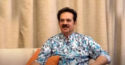 സമരത്തിനിടക്ക് രക്തം പൊടിഞ്ഞിട്ടും ഓടിരക്ഷപ്പെടാത്ത ആ കെ.എസ്.യു നേതാവിനെ കണ്ടാണ് ഞാന്‍ രാഷ്ട്രീയക്കാരനായത്: ദേവന്‍