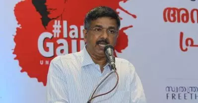 പ്രധാനമന്ത്രി നിലത്ത് നിന്ന് പ്രവര്‍ത്തിക്കണം; രണ്ട് വണ്ടി തമ്മില്‍ കൂട്ടിമുട്ടുന്നത് ഒഴിവാക്കാനുള്ള സാങ്കേതിക വിദ്യ എവിടെയെത്തിയെന്ന് ചോദിക്കാന്‍ മോദി മറന്നുപോയി: കെ.ജെ. ജേക്കബ്