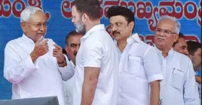 വിശാല പ്രതിപക്ഷ യോഗം നാളെ; സീറ്റ് വിഭജനം മുന്‍ തെരഞ്ഞെടുപ്പിലെ പ്രകടനത്തെ അടിസ്ഥാനമാക്കി; റിപ്പോര്‍ട്ട്