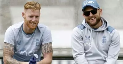 അങ്ങനെ ഒരു തീരുമാനമെടുക്കാന്‍ ഇംഗ്ലണ്ടിനേ പറ്റൂ, ഇതുപോലാന്ന് ജീവിതത്തില്‍ കണ്ടിട്ടില്ല; അഭിനന്ദനവുമായി ഇതിഹാസ ഫുട്‌ബോള്‍ പരിശീലകന്‍