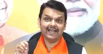 ദേശീയവാദികളായ മുസ്‌ലിങ്ങള്‍ ഔറംഗസേബിനെ അംഗീകരിക്കുന്നില്ല; ശിവാജിയാണ് ഞങ്ങളുടെ ഒരേയൊരു രാജാവ്: ദേവേന്ദ്ര ഫഡ്‌നാവിസ്