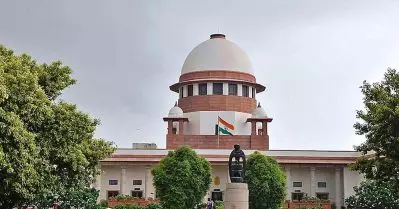 മാനസിക സമ്മര്‍ദമില്ലാതെ ഹജ്ജിന് പോകാന്‍ തീര്‍ത്ഥാടകരെ അനുവദിക്കണം; കേന്ദ്രത്തോട് സുപ്രീം കോടതി