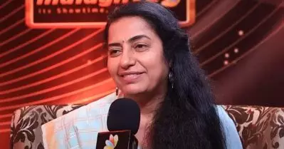 ഒരു ചെറുപ്പക്കാരൻ എപ്പോഴും മയിൽ പീലിയുമായി എന്നെ കാണാൻ വരുന്നത് ഒന്ന് ഓർത്ത് നോക്കൂ, അദ്ദേഹം നമ്മളെ വിട്ടുപോയി, നല്ല ദുഖമുണ്ട്: സുഹാസിനി