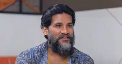ഒരു ഗായകന്‍ എന്ന നിലയില്‍ ആ രണ്ടു ഗാനങ്ങളാണ് എന്റെ ആദ്യ ചവിട്ടുപടി: വിജയ് യേശുദാസ്
