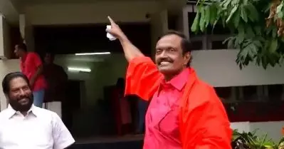 ഗോവിന്ദന്‍ മാസ്റ്ററെന്നെ ചുവന്ന പൊന്നാടയണിയിച്ചു; ഓള്‍ ദി ബെസ്റ്റും പറഞ്ഞു: ഭീമന്‍ രഘു