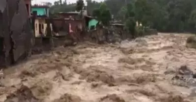 ഉത്തരേന്ത്യയില്‍ മഴക്കെടുതികളില്‍ 15 മരണം; ഹിമാചല്‍ പ്രദേശില്‍ ഒമ്പത് മരണം; രണ്ട് ദിവസം പൊതുഅവധി