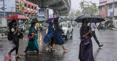 12 ജില്ലകളില്‍ ഓറഞ്ച് അലര്‍ട്ട്; മഴക്കെടുതിയില്‍ നാല് മരണം; ആറ് ജില്ലകളില്‍ അവധി
