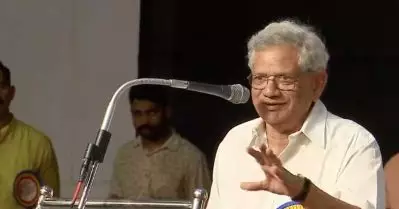 രാജ്യത്തിന്റെ ബഹുസ്വരത സംരക്ഷിക്കാനുള്ള വിപുലമായ രാഷ്ട്രീയ പോരാട്ടത്തിനുള്ള സമയം: യെച്ചൂരി