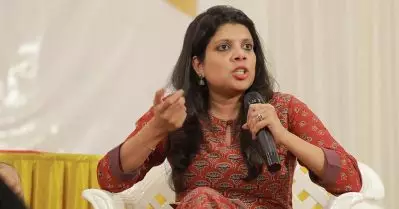 എന്റെ വാക്കാലുള്ള രാജി ഔദ്യോഗികമായി കണക്കാക്കുന്ന മാനേജ്‌മെന്റാണ് ഇപ്പോള്‍ റിപ്പോര്‍ട്ടറിന്റേത്: അപര്‍ണ സെന്‍