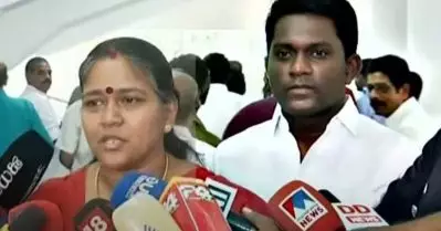 ‘മാധ്യമങ്ങള്‍ക്ക് മുമ്പില്‍ ശോഭ സുരേന്ദ്രനൊപ്പം’; ന്യൂനപക്ഷ മോര്‍ച്ച ജില്ലാ സെക്രട്ടറിയെ മാറ്റി