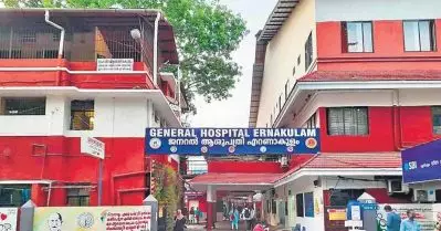 എറണാകുളത്ത് ഡോക്ടര്‍ക്ക് ക്രൂരമര്‍ദനം; ചവിട്ടി നിലത്തിട്ട് ഉപദ്രവിച്ചു; രണ്ട് പേര്‍ അറസ്റ്റില്‍