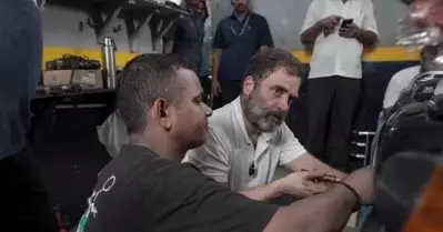 ‘എനിക്ക് കെ.ടി.എം 390 ബൈക്കുണ്ട്, പക്ഷേ ഓടിക്കാന്‍ അവര്‍ അനുവദിക്കാറില്ല’: രാഹുല്‍ ഗാന്ധി