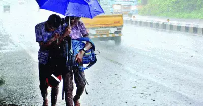ചൊവ്വാഴ്ച മൂന്ന് ജില്ലകളില്‍ വിദ്യാഭ്യാസ സ്ഥാപനങ്ങള്‍ക്ക് അവധി