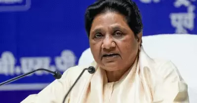 എന്‍.ഡി.എയുമായോ ഇന്ത്യയുമായോ ധാരണയില്ല; 2024ലെ തെരഞ്ഞെടുപ്പില്‍ ബി.എസ്.പി ഒറ്റക്ക് മത്സരിക്കും: മായാവതി