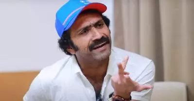 ‘ഉമ്മൻ ചാണ്ടി ജീവിച്ചിരുന്നപ്പോൾ സമാധാനം കൊടുക്കാത്ത മാധ്യമങ്ങളെക്കാൾ 15സെക്കൻഡ് വീഡിയോ ചെയ്ത വിനായകനാണ്‌ കുറ്റം’