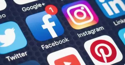 ലോക ജനസംഖ്യയിലെ 60 ശതമാനവും സോഷ്യല്‍ മീഡിയയില്‍; ഇന്ത്യയില്‍ മൂന്നില്‍ ഒരാള്‍; റിപ്പോര്‍ട്ട്