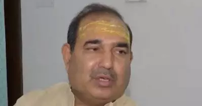 ലിവ് ഇന്‍ റിലേഷന്‍ഷിപ്പ് നിയമവിരുദ്ധമാക്കുന്ന ബില്ല് പാസാക്കണം: ബി.ജെ.പി എം.പി