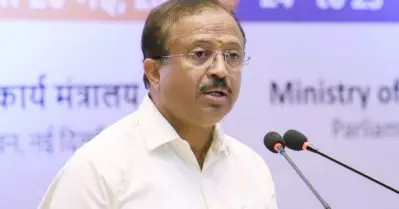 പൂര്‍ണ വസ്ത്രം ധരിച്ചുകൊണ്ട് സൂംബ ഡാന്‍സ് ചെയ്യാമെങ്കില്‍ എന്തിനാണ് അല്‍പ്പവസ്ത്രമാക്കുന്നത്? വി. മുരളീധരന്‍