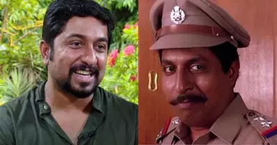 ഞാൻ കോസ്റ്റ്യൂമിട്ട് വന്നപ്പോൾ സന്മനസുള്ളവർക്ക് സമാധാനം സിനിമയിലെ അച്ഛന്റെ കഥാപാത്രത്തെപോലെ ഉണ്ടായിരുന്നു