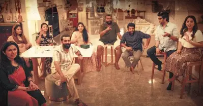 ഒരു വീടിനുള്ളില്‍ പ്രേക്ഷകനേയും പിടിച്ചിരുത്തുന്ന ‘1001 നുണകള്‍’