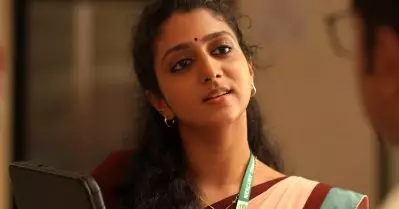 നായികയെ അപമാനിച്ചുവെന്നായിരുന്നു ഇന്നലത്തെ തലക്കെട്ട്, എയറിലായിരുന്നു: ആര്‍ഷ ബൈജു
