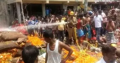 ബംഗാളിലെ അനധികൃത പടക്ക നിര്‍മാണശാലയില്‍ സ്‌ഫോടനം; എട്ട് പേര്‍ മരിച്ചു