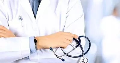 രോഗി അക്രമാസക്തനായാല്‍ ഡോക്ടര്‍ക്ക് ചികിത്സ നിഷേധിക്കാം; ദേശീയ മെഡിക്കല്‍ കമ്മീഷന്‍ വിജ്ഞാപനം