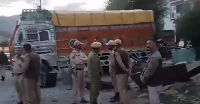 കാര്‍ഗിലില്‍ സ്‌ഫോടനം; മൂന്ന് മരണം, ഒന്‍പത് പേര്‍ക്ക് പരിക്ക്