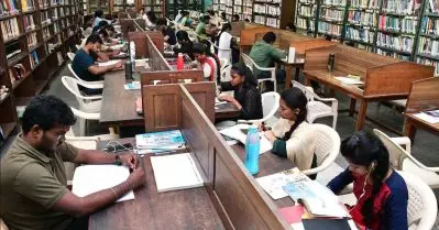 ‘പൊതുലൈബ്രറികളെ നിയന്ത്രണത്തിലാക്കാനുള്ള കേന്ദ്ര നീക്കം ഹിന്ദുത്വ അജണ്ടയുടെ ഭാഗം’