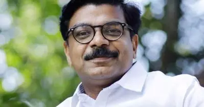 അധിക ഭൂമി കൈവശം വെച്ചതായി വിജിലന്‍സ് റിപ്പോര്‍ട്ട്; മാത്യു കുഴനാടനെതിരെ കേസെടുത്ത് റവന്യൂ വകുപ്പ്