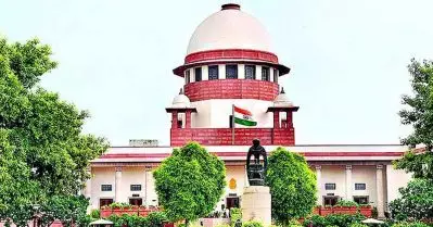 തെരുവുനായ പ്രശ്‌നം; വിമര്‍ശനങ്ങള്‍ക്കൊടുവില്‍ കേസ് സുപ്രീം കോടതി മൂന്നാം ബെഞ്ചിലേക്ക് മാറ്റി