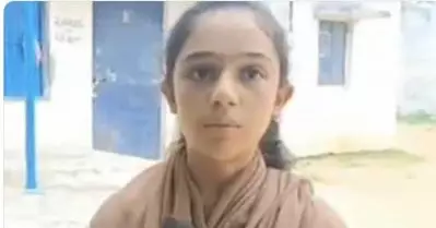 ഗുജറാത്തില്‍ ഒന്നാം സ്ഥാനത്തെത്തിയ മുസ്‌ലിം പെണ്‍കുട്ടിയെ അനുമോദിച്ചില്ല; പകരം രണ്ടാം സ്ഥാനക്കാര്‍ക്ക് സമ്മാനം നല്‍കി സ്‌കൂള്‍ അധികൃതര്‍