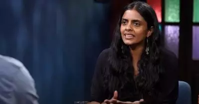 മുണ്ടുടുത്തപ്പോള്‍ കൂവിയവരുണ്ട്; ഇവള്‍ക്കൊന്നും ചോദിക്കാനും പറയാനും ആരുമില്ലേ എന്ന് ചോദിച്ച് വാര്‍ത്ത നല്‍കിയ ചാനലുണ്ട്: കനി കുസൃതി
