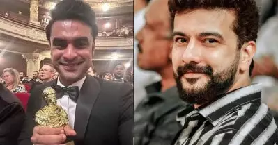 നല്ല ആണത്തമുള്ള ശില്പം; രാജ്യാന്തര പുരസ്‌കാരവുമായി നില്‍ക്കുന്ന ടൊവിനോയുടെ ചിത്രത്തിന് താഴെ രമേഷ് പിഷാരടി